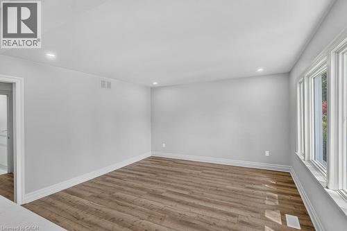 220 East 13Th Street, Hamilton, ON - Indoor Photo Showing Other Room
