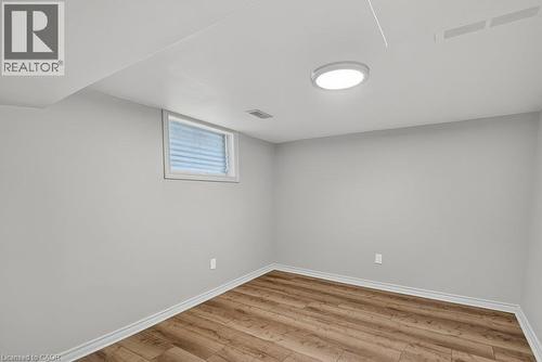 220 East 13Th Street, Hamilton, ON - Indoor Photo Showing Other Room