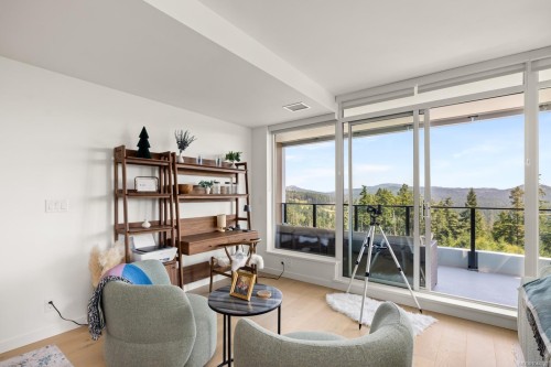 #1002-2000 Hannington Rd, Langford, BC - Indoor