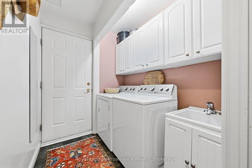 10 Skiff Cove Road, Prince Edward County (Wellington Ward), ON - Indoor Photo Showing Laundry Room