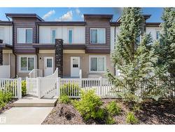 #28 2215 24 ST NW  Edmonton, AB T6T 1A6