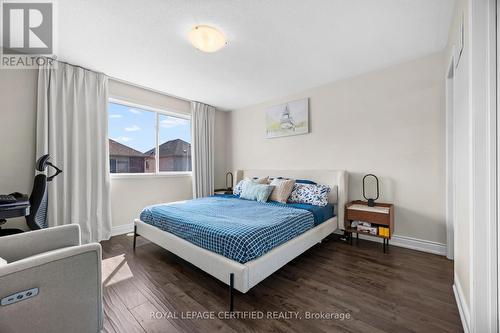 938 Burrows Gate, Milton, ON - Indoor Photo Showing Bedroom