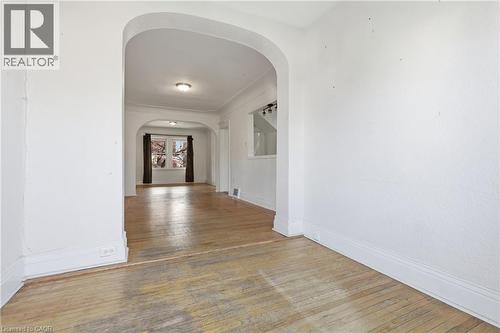 115 Kensington Avenue N, Hamilton, ON - Indoor Photo Showing Other Room