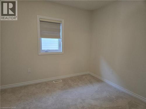 395 Barker Parkway, Thorold, ON - Indoor Photo Showing Other Room