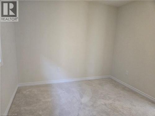 395 Barker Parkway, Thorold, ON - Indoor Photo Showing Other Room