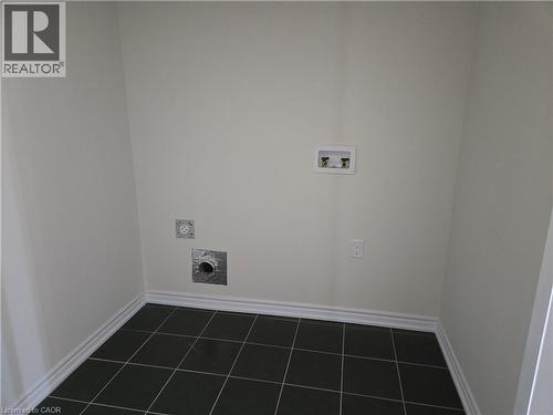 395 Barker Parkway, Thorold, ON - Indoor Photo Showing Other Room