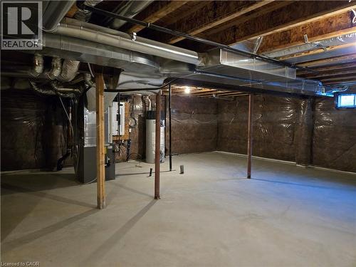 395 Barker Parkway, Thorold, ON - Indoor Photo Showing Basement
