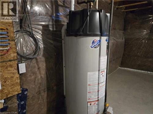 395 Barker Parkway, Thorold, ON - Indoor Photo Showing Basement