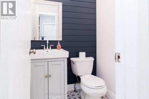 543 Drummerhill Crescent, Waterloo, ON - Indoor Photo Showing Bathroom