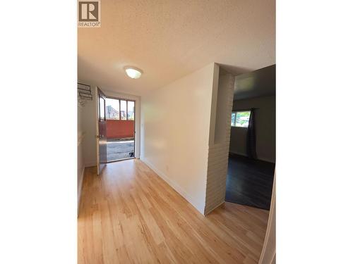 4720 Centurion Crescent Ne, Chetwynd, BC - Indoor Photo Showing Other Room