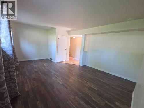 4720 Centurion Crescent Ne, Chetwynd, BC - Indoor Photo Showing Other Room