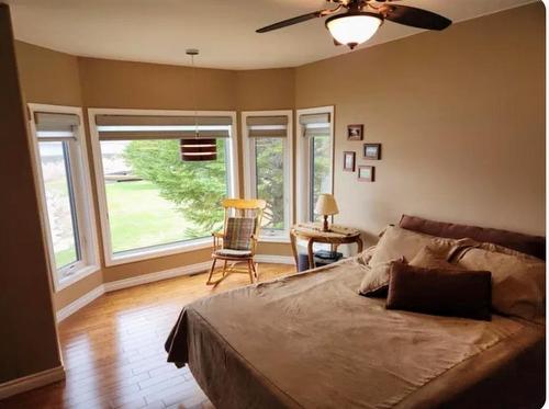 48 Sunset Drive, Ditch Lake, MB - Indoor Photo Showing Bedroom