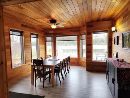 48 Sunset Drive, Ditch Lake, MB - Indoor Photo Showing Dining Room