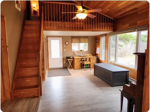 48 Sunset Drive, Ditch Lake, MB - Indoor Photo Showing Other Room