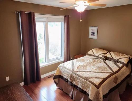 48 Sunset Drive, Ditch Lake, MB - Indoor Photo Showing Bedroom