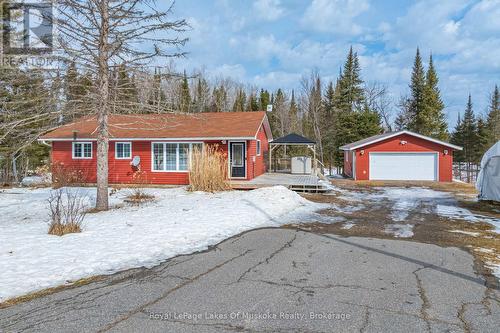 1 Christopher Lane, Armour, ON - Outdoor