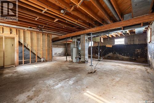 403 17Th Avenue E, Regina, SK - Indoor Photo Showing Basement