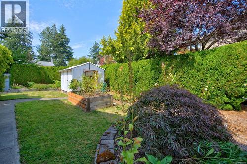 325 Quarry Rd, Comox, BC - Outdoor