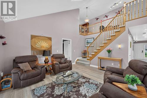 46 Sandpiper Way, Brighton, ON - Indoor Photo Showing Living Room