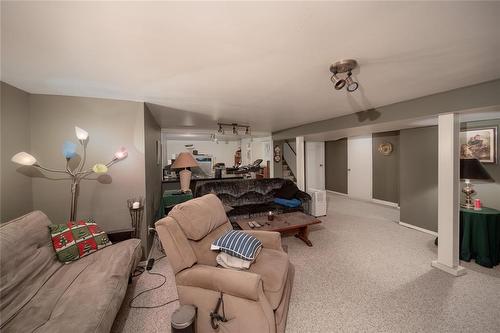 411 Ash Avenue, Steinbach, MB - Indoor