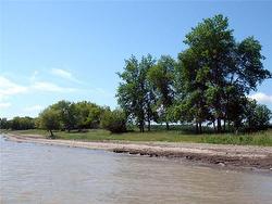 111 Beckville Beach Drive Alonsa, MB R0H 0B0