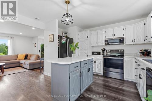 3230 Pattee Road E, Champlain, ON - Indoor Photo Showing Kitchen