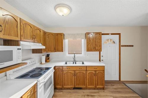 1186 Devonshire Dr, Winnipeg, MB 