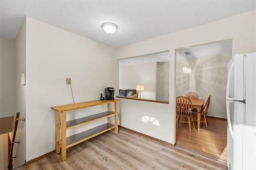 1186 Devonshire Dr, Winnipeg, MB 