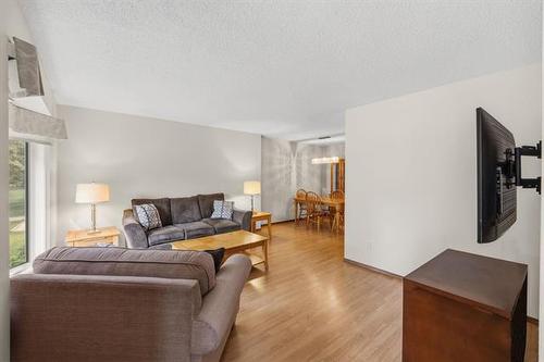 1186 Devonshire Dr, Winnipeg, MB 