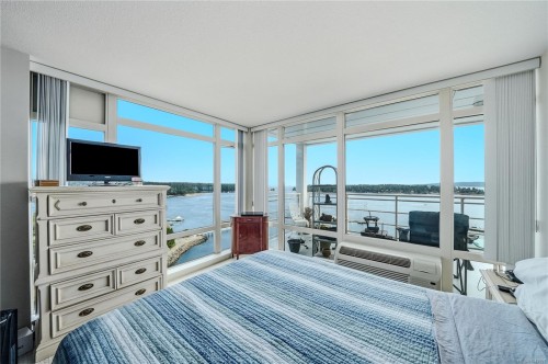 #1106-38 Front St, Nanaimo, BC - Indoor Photo Showing Bedroom