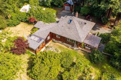 4374 Marsden Rd Courtenay, BC V9N 9M5