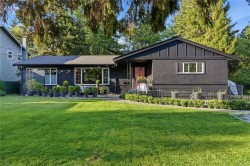 560 Kay St Saanich, BC V8Z 2L3