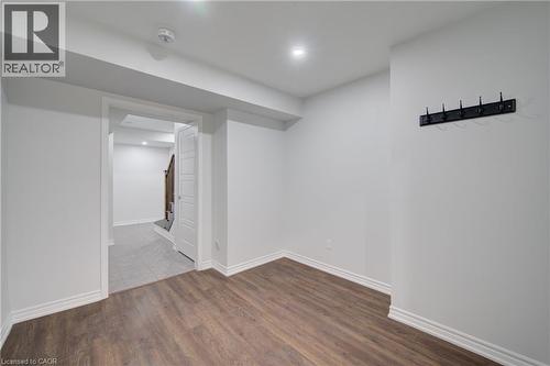 911 Apple Hill Lane, Kitchener, ON - Indoor Photo Showing Other Room