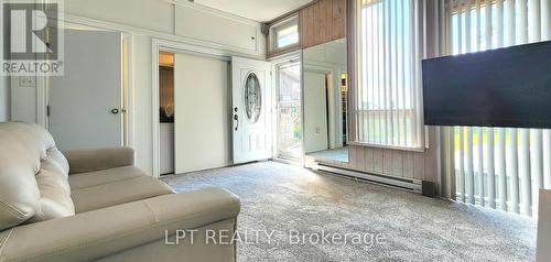 585 Mapleview Drive E, Barrie, ON 