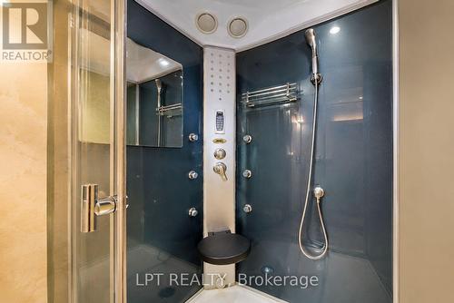 585 Mapleview Drive E, Barrie, ON 