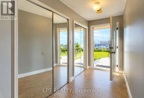 585 Mapleview Drive E, Barrie, ON 