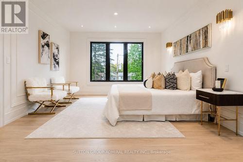 98 Babcombe Drive, Markham, ON - Indoor Photo Showing Bedroom