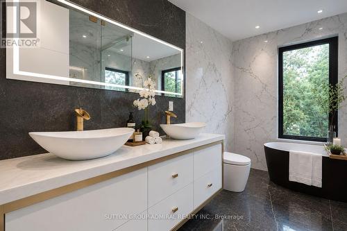 98 Babcombe Drive, Markham, ON - Indoor Photo Showing Bathroom