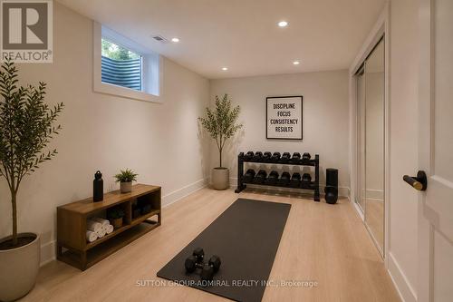 98 Babcombe Drive, Markham, ON - Indoor Photo Showing Other Room