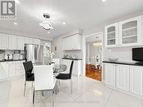 Kitchen - 2052 Blue Ridge Crescent, Pickering, ON - Indoor