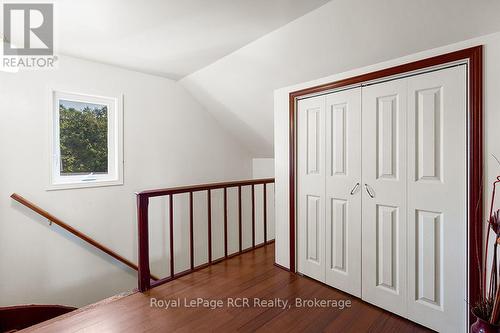 680210 30 Side Road, Chatsworth, ON - Indoor Photo Showing Other Room