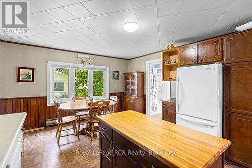 680210 30 Side Road, Chatsworth, ON - Indoor