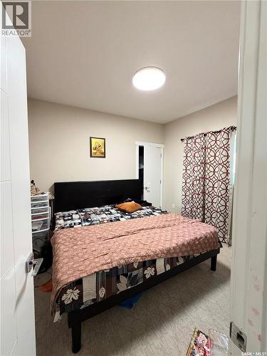 418 Ells Way, Saskatoon, SK - Indoor Photo Showing Bedroom
