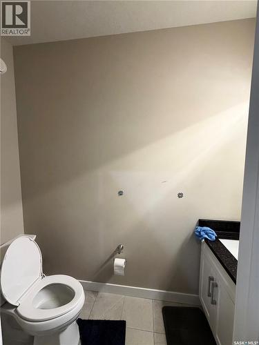 418 Ells Way, Saskatoon, SK - Indoor Photo Showing Bathroom