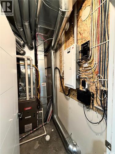 418 Ells Way, Saskatoon, SK - Indoor Photo Showing Basement