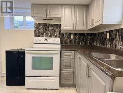 755 SOMERVILLE STREET Oshawa, ON L1G 4J4