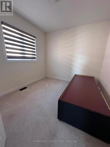 92 Folgate Crescent, Brampton, ON - Indoor Photo Showing Other Room