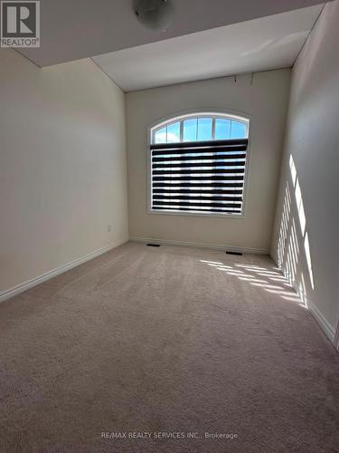 92 Folgate Crescent, Brampton, ON - Indoor Photo Showing Other Room