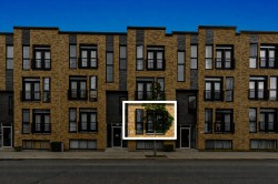 Façade - 