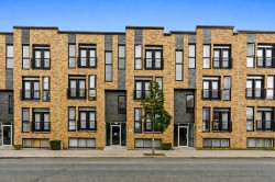 Façade - 